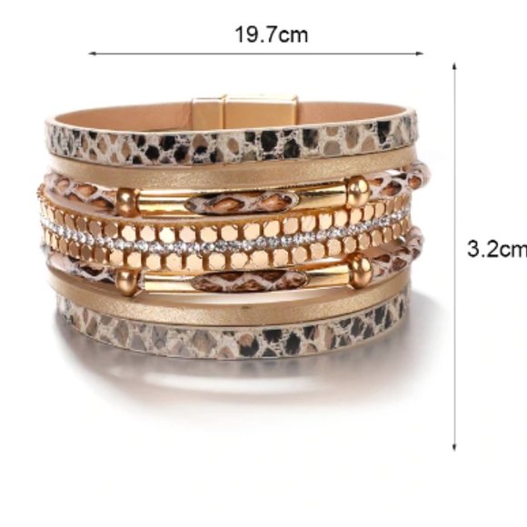 Beige Leather Bracelet by Patricia Adelson - Picture 5 of 8